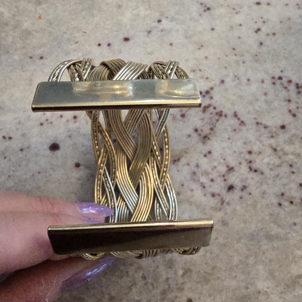 Woven Metal Wide Cuff Bracelet - Gold - Picture 4 of 4